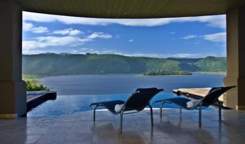 Lodge On The Lake And Wellness Spa วิลเดอร์เนส ภายนอก รูปภาพ
