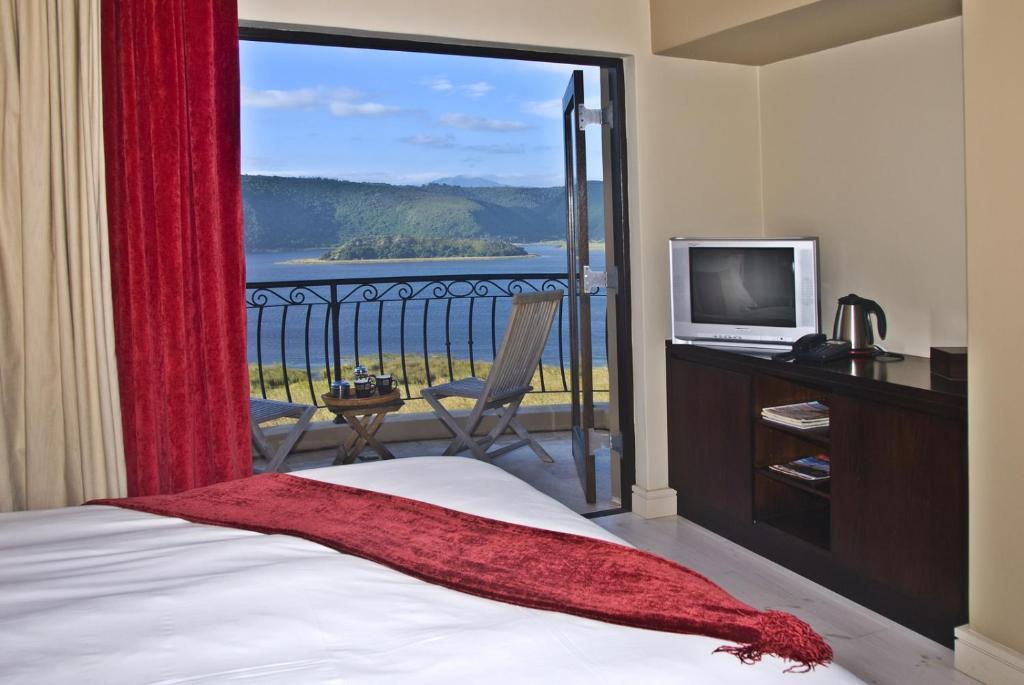 Lodge On The Lake And Wellness Spa วิลเดอร์เนส ห้อง รูปภาพ