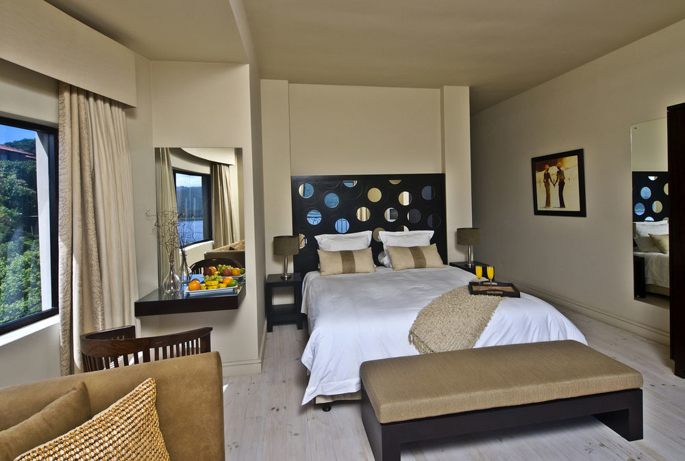 Lodge On The Lake And Wellness Spa วิลเดอร์เนส ภายนอก รูปภาพ