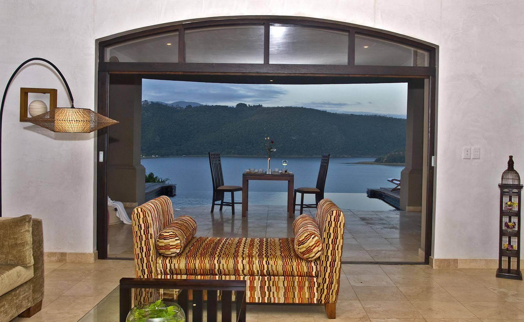 Lodge On The Lake And Wellness Spa วิลเดอร์เนส ภายนอก รูปภาพ